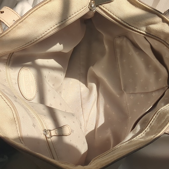 Fossil Ivory Tote Purse Bag - Picture 10 of 16